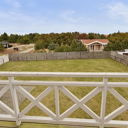 בית נופש Holiday House *
